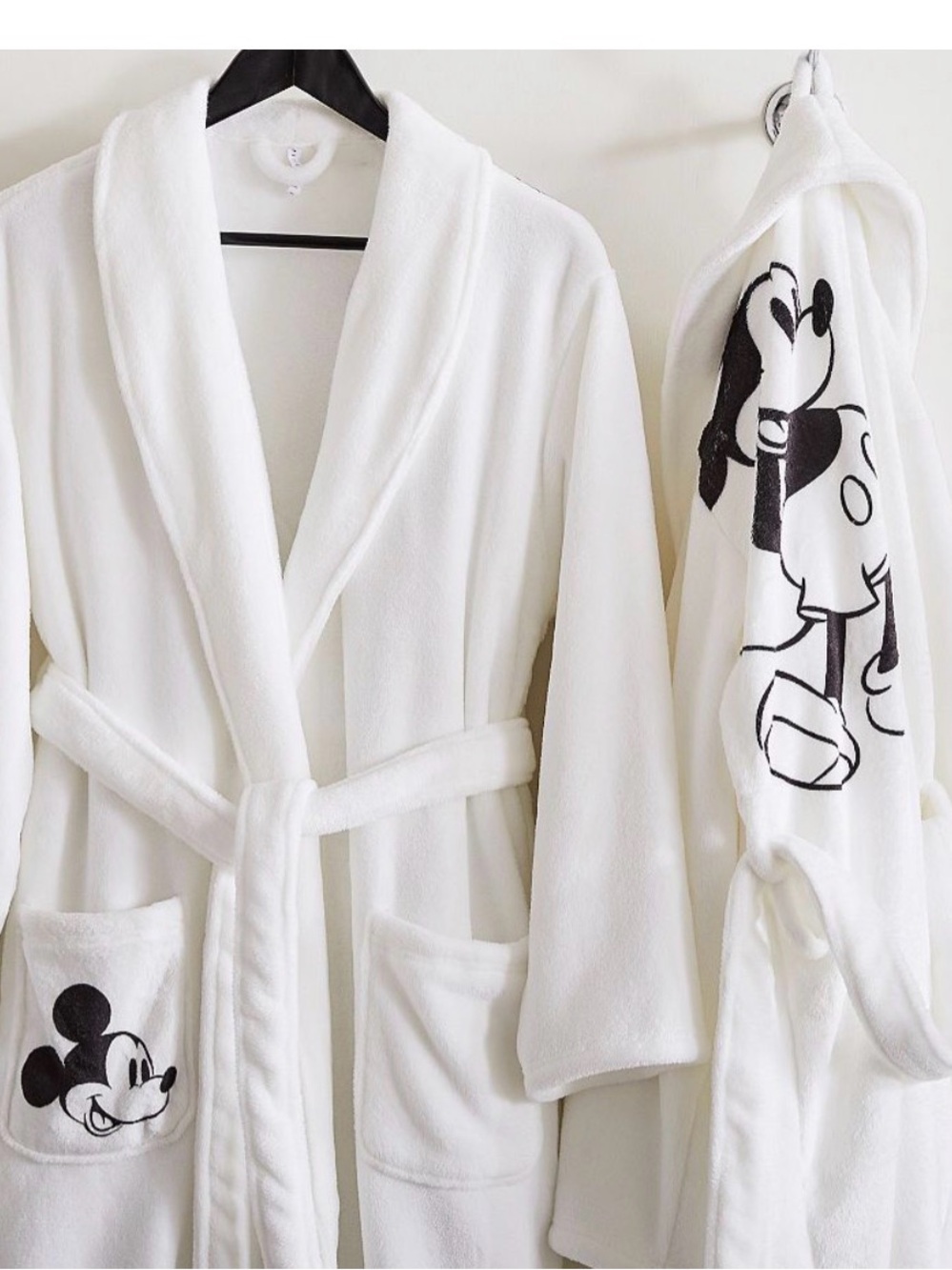 Mickey Mouse Robe - Picture 2 of 3